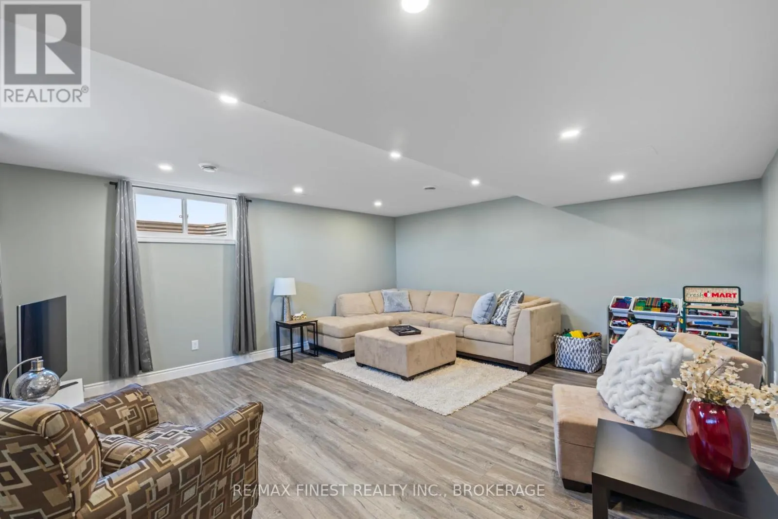 147 SIMURDA COURT