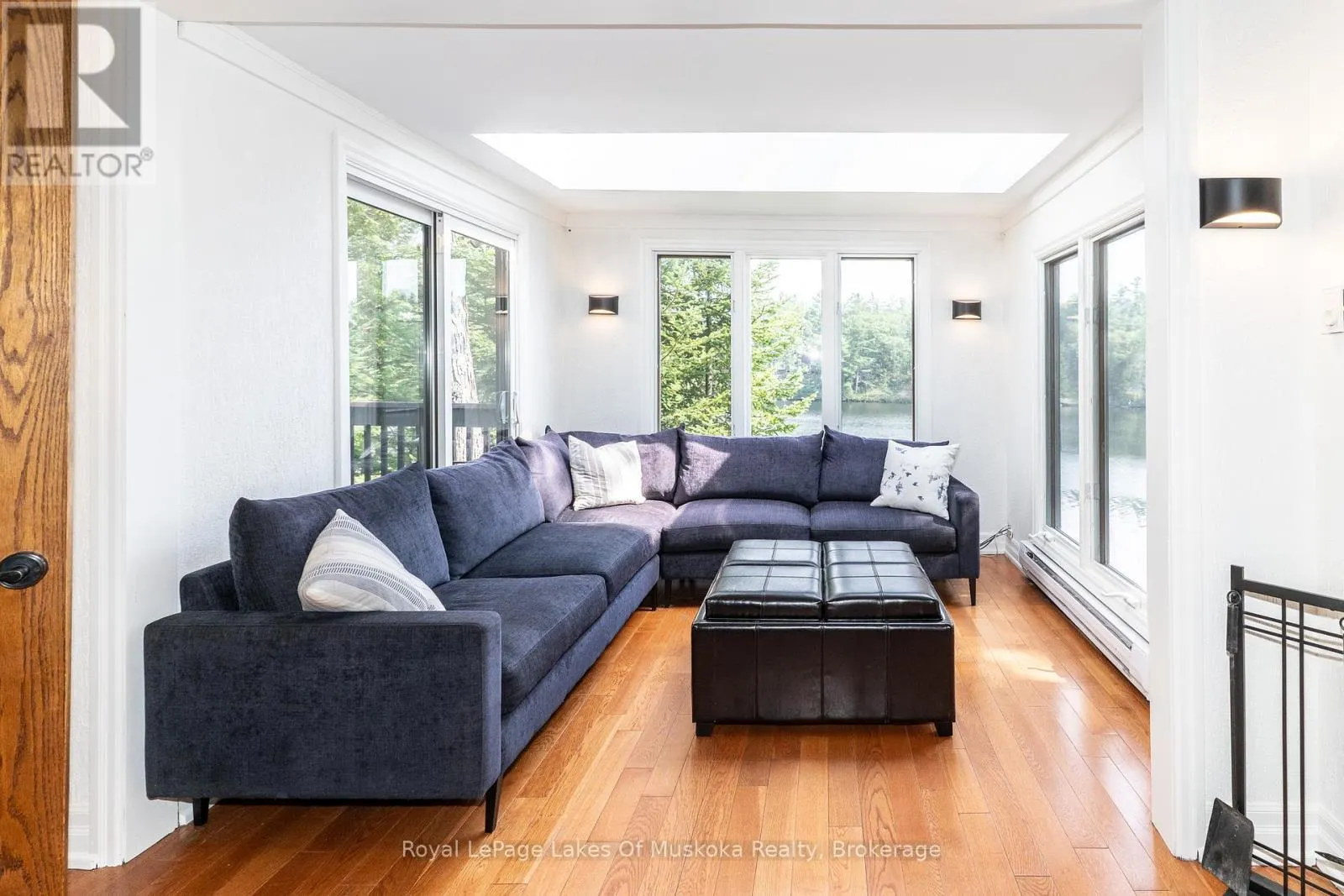 51 PINETREE ROAD