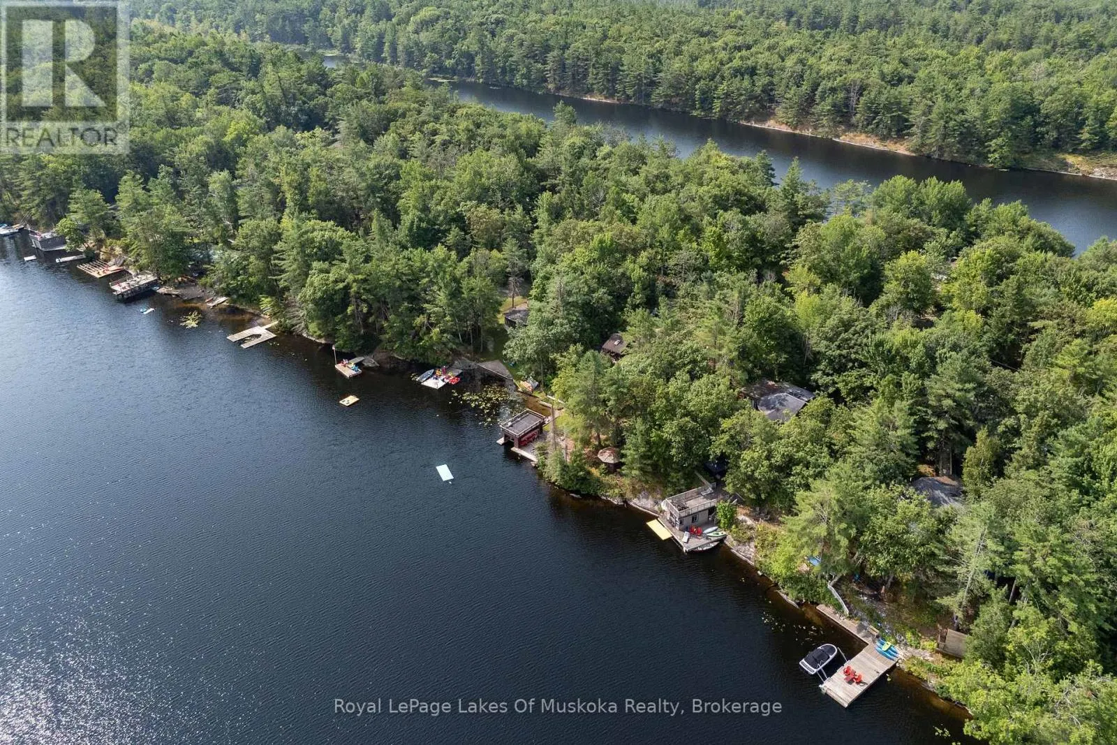 51 PINETREE ROAD