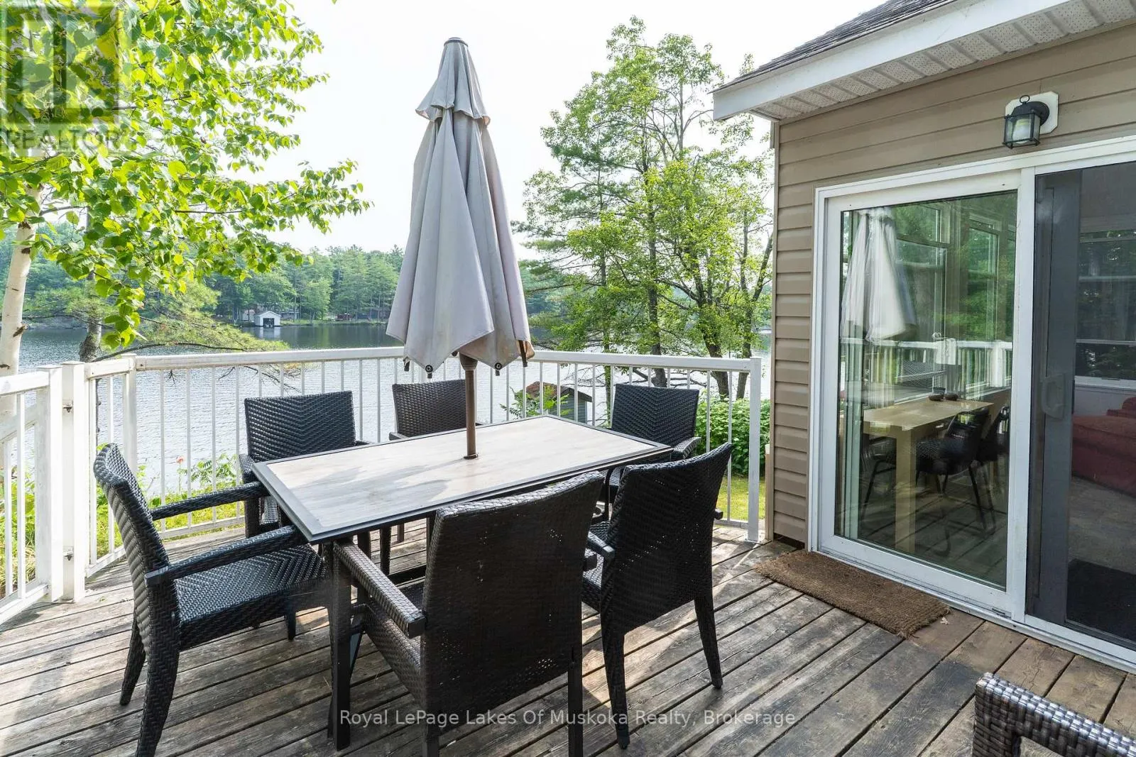 49 PINETREE ROAD