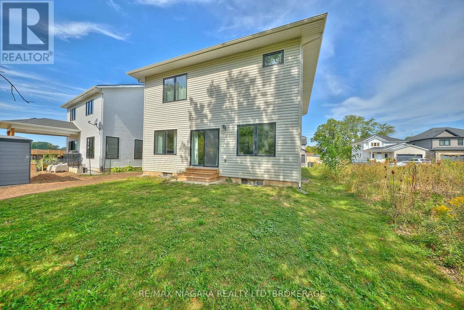 146 HODGKINS AVENUE