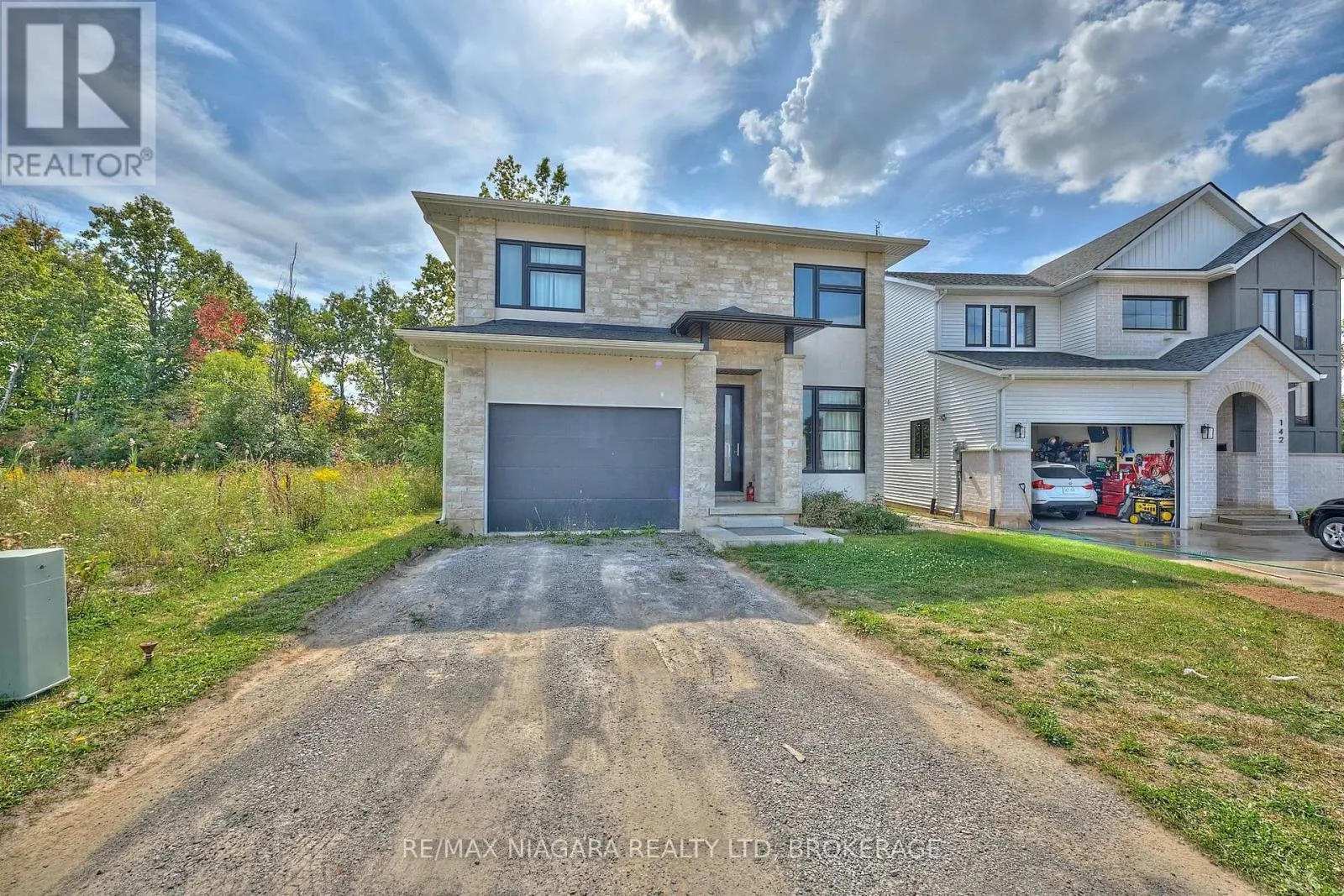 146 HODGKINS AVENUE