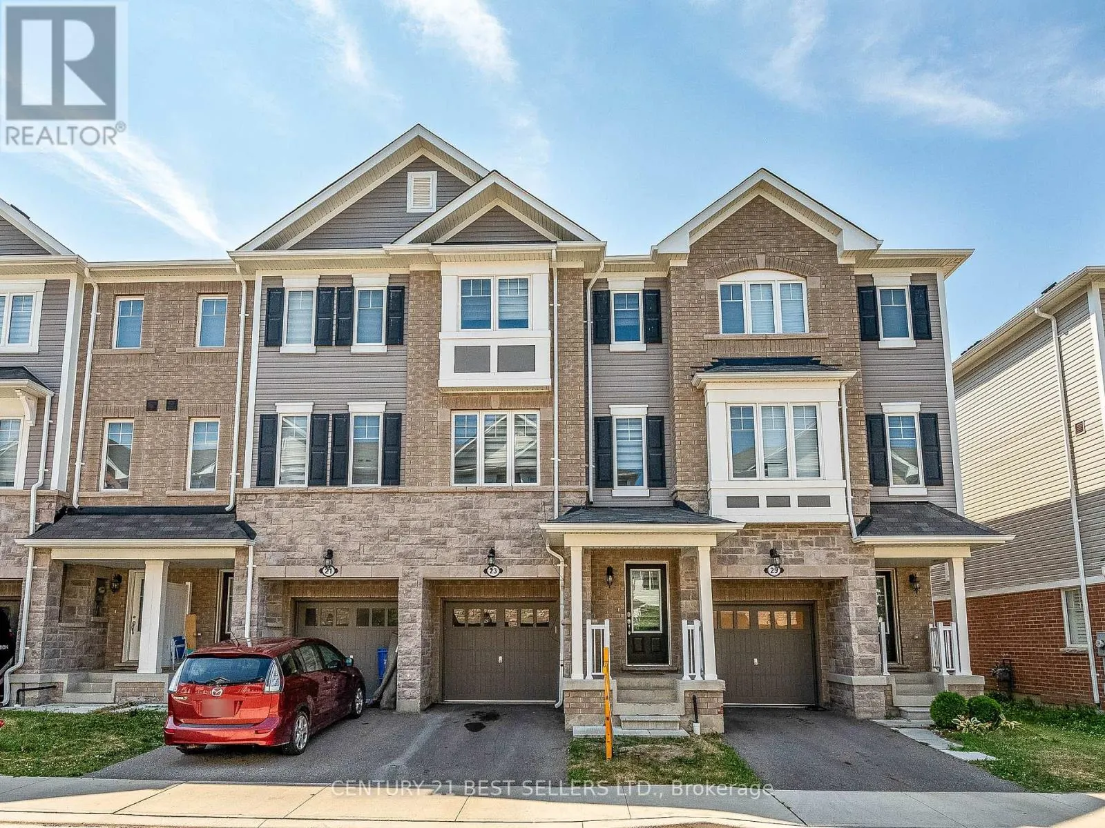 23 RAPIDS LANE