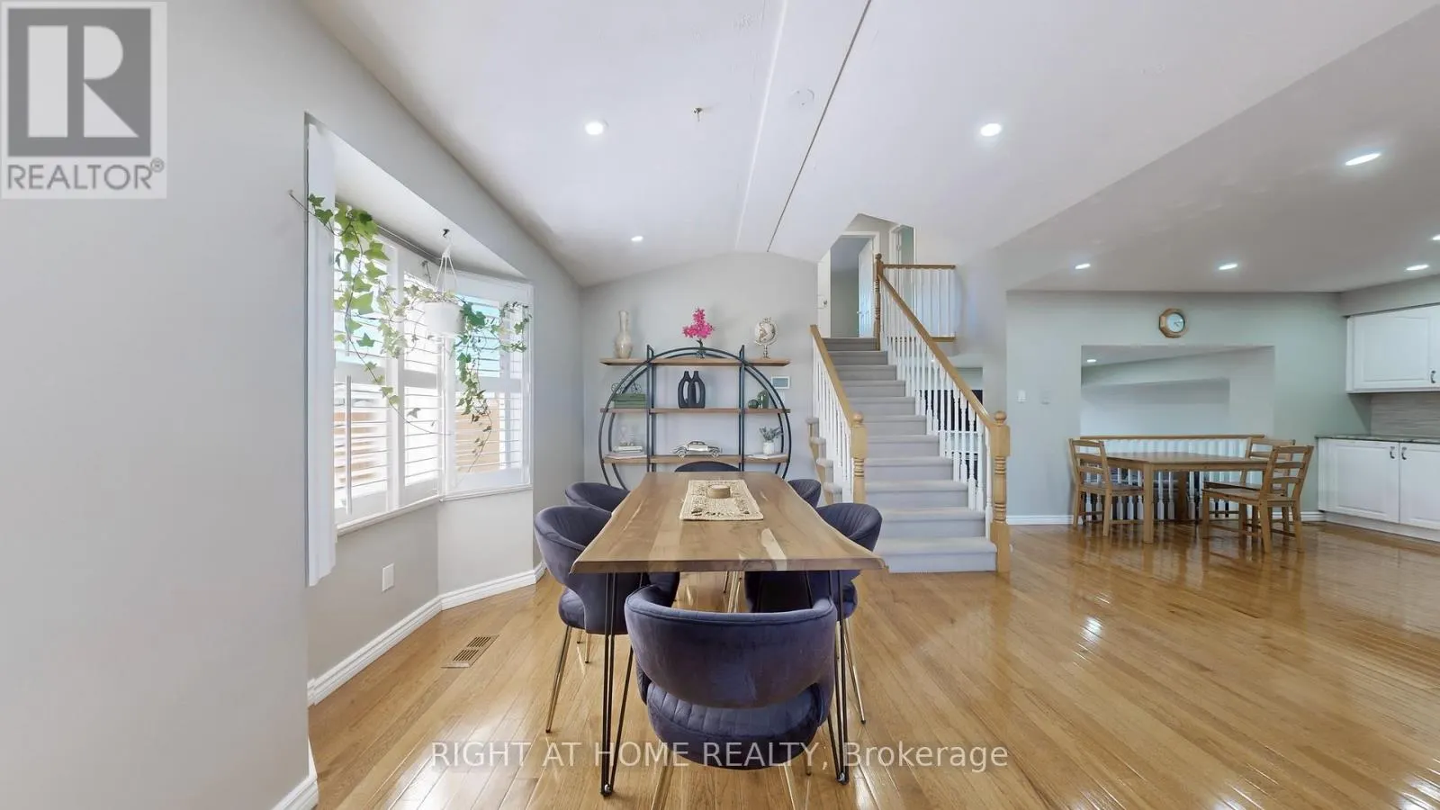 183 ALDERLEA AVENUE
