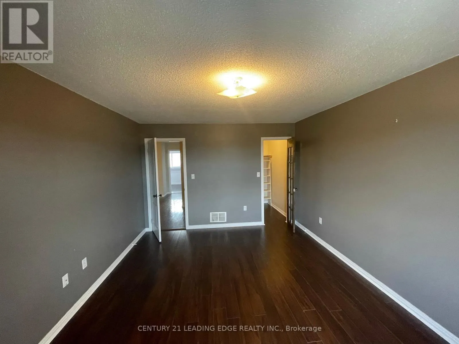 24 WHITEFISH CRESCENT
