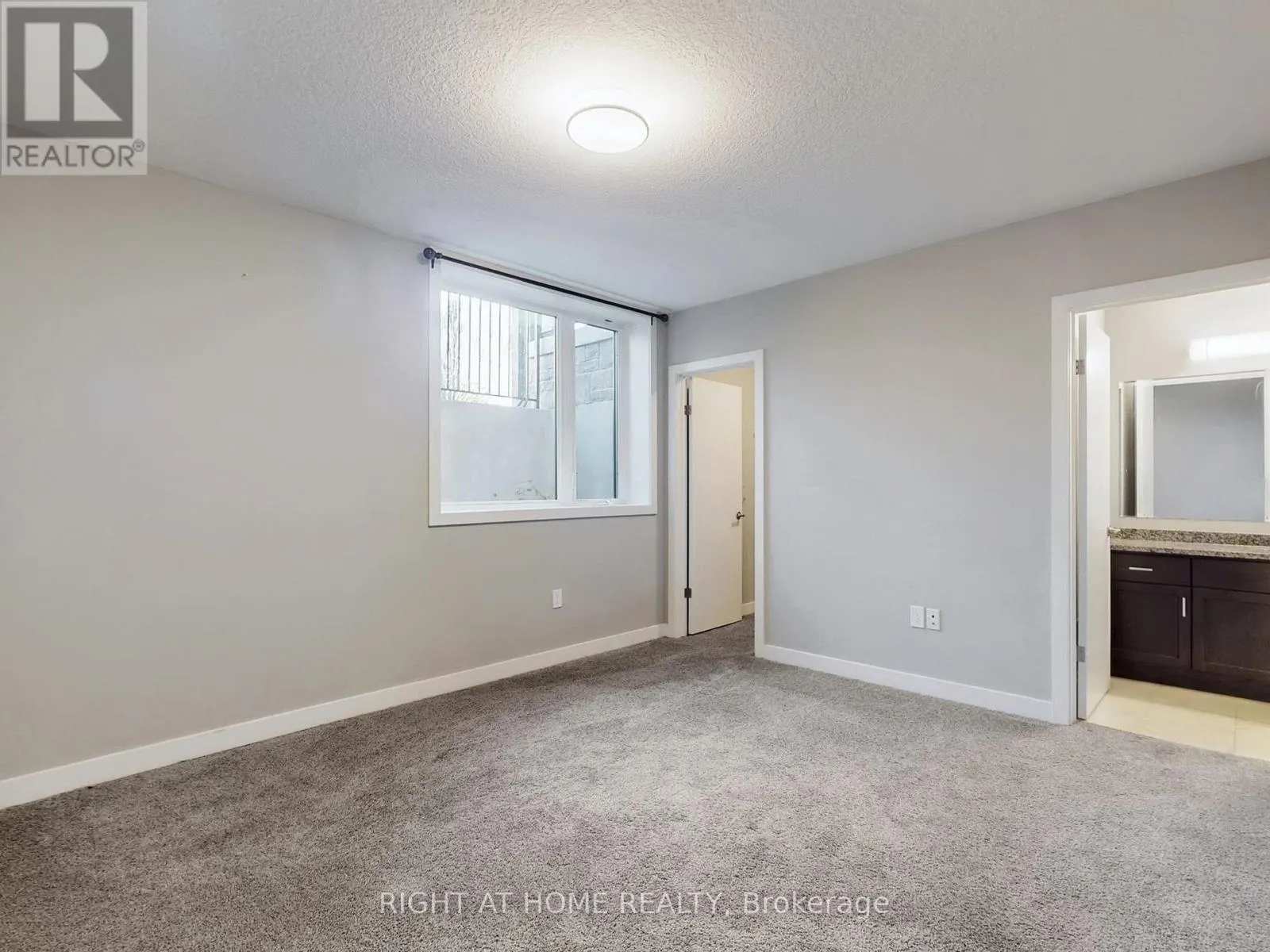 07 - 83 BEECHWOOD AVENUE