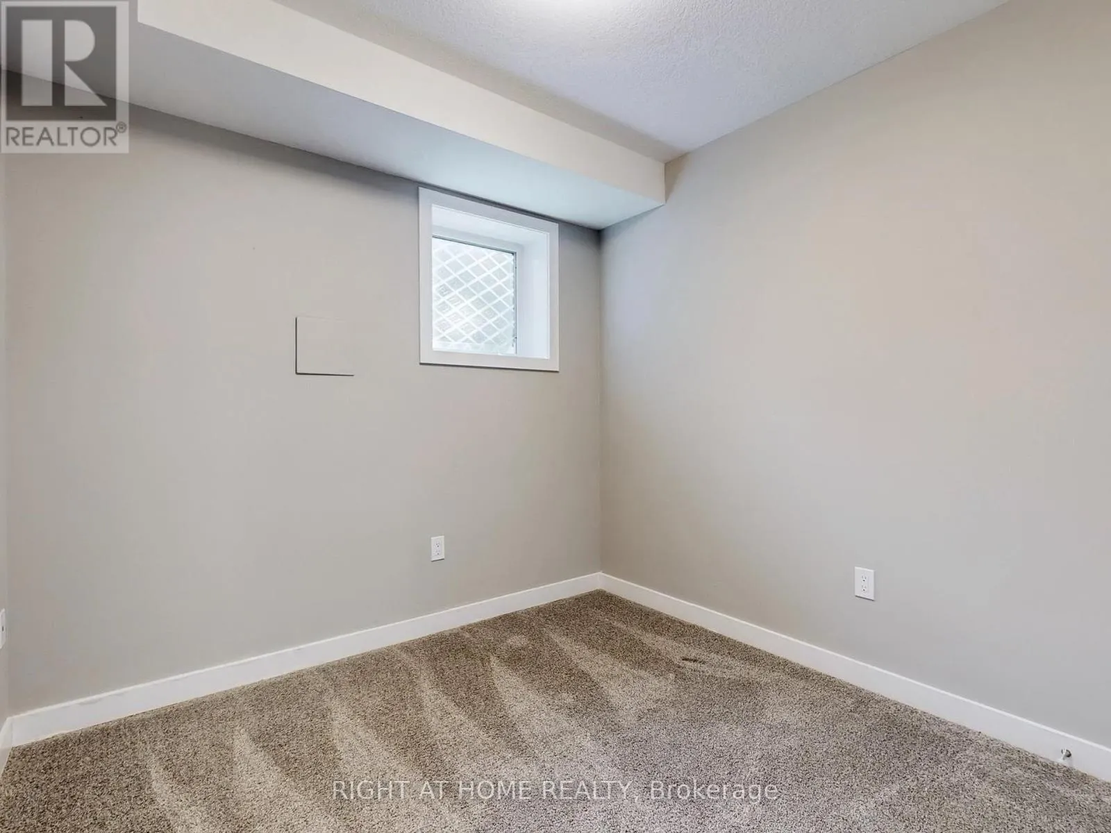 07 - 83 BEECHWOOD AVENUE