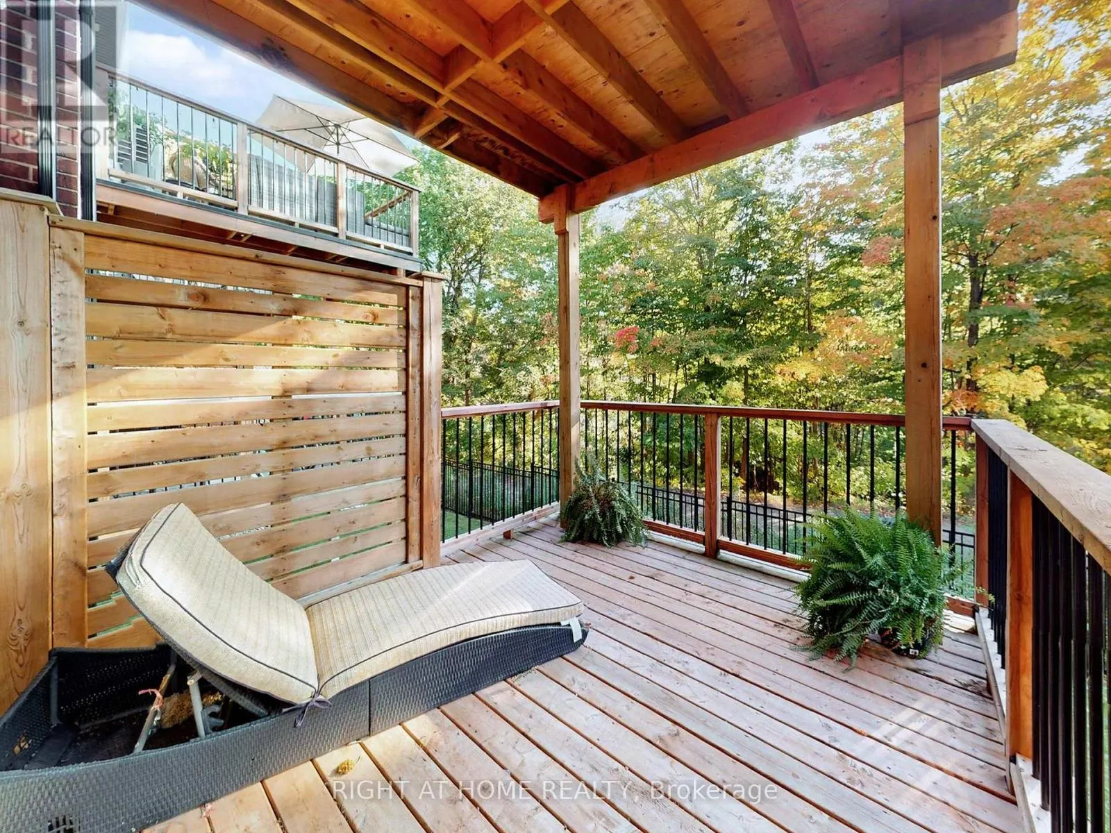 07 - 83 BEECHWOOD AVENUE