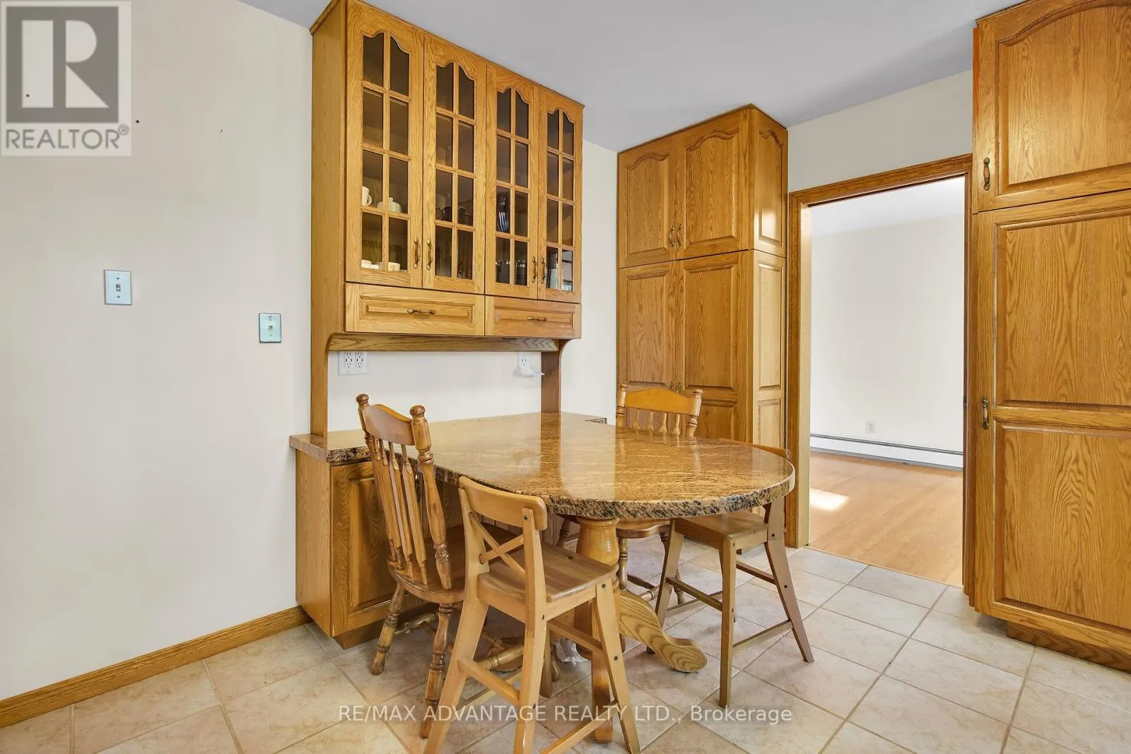 41 QUEEN ANNE CIRCLE