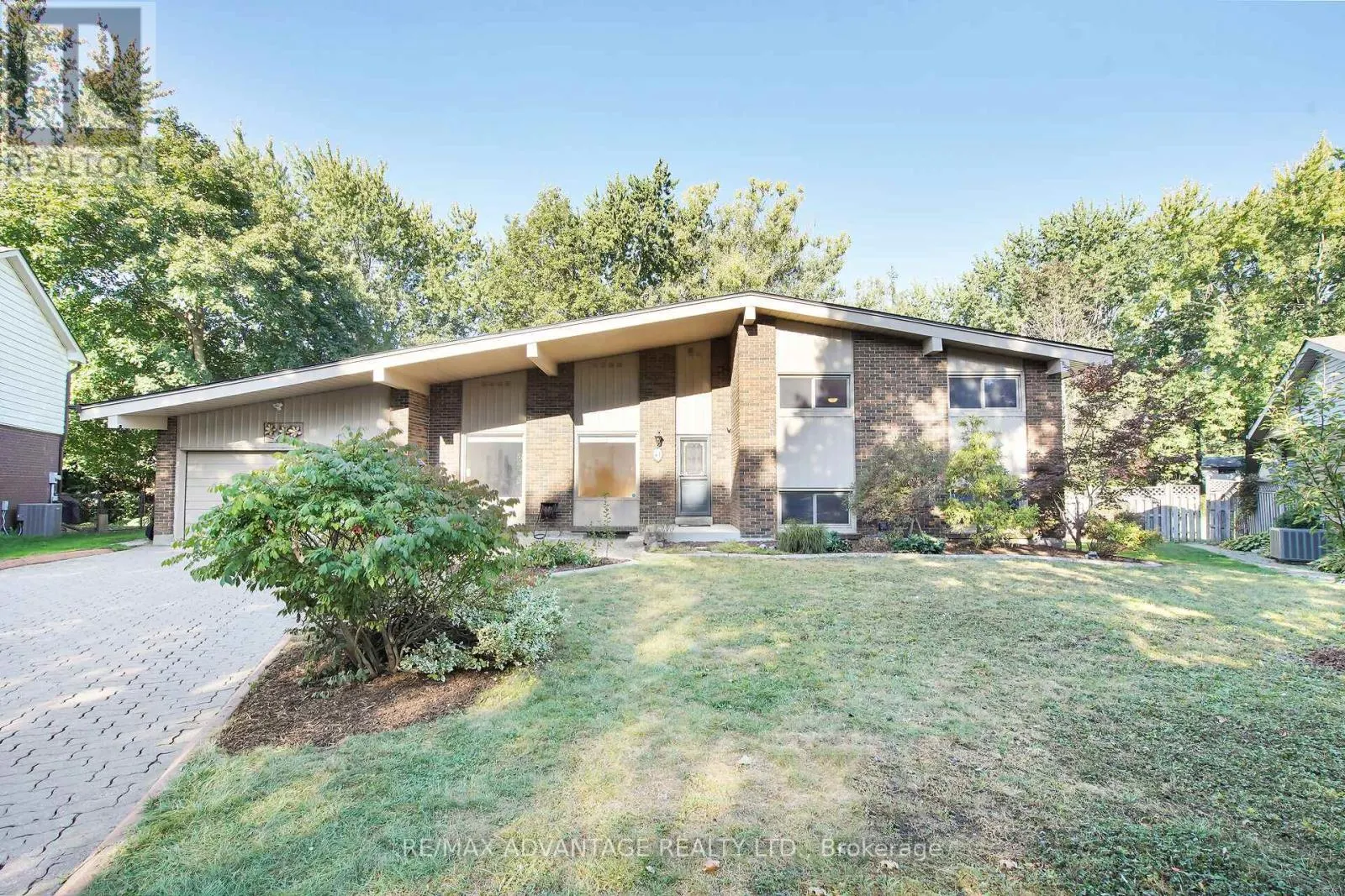 41 QUEEN ANNE CIRCLE