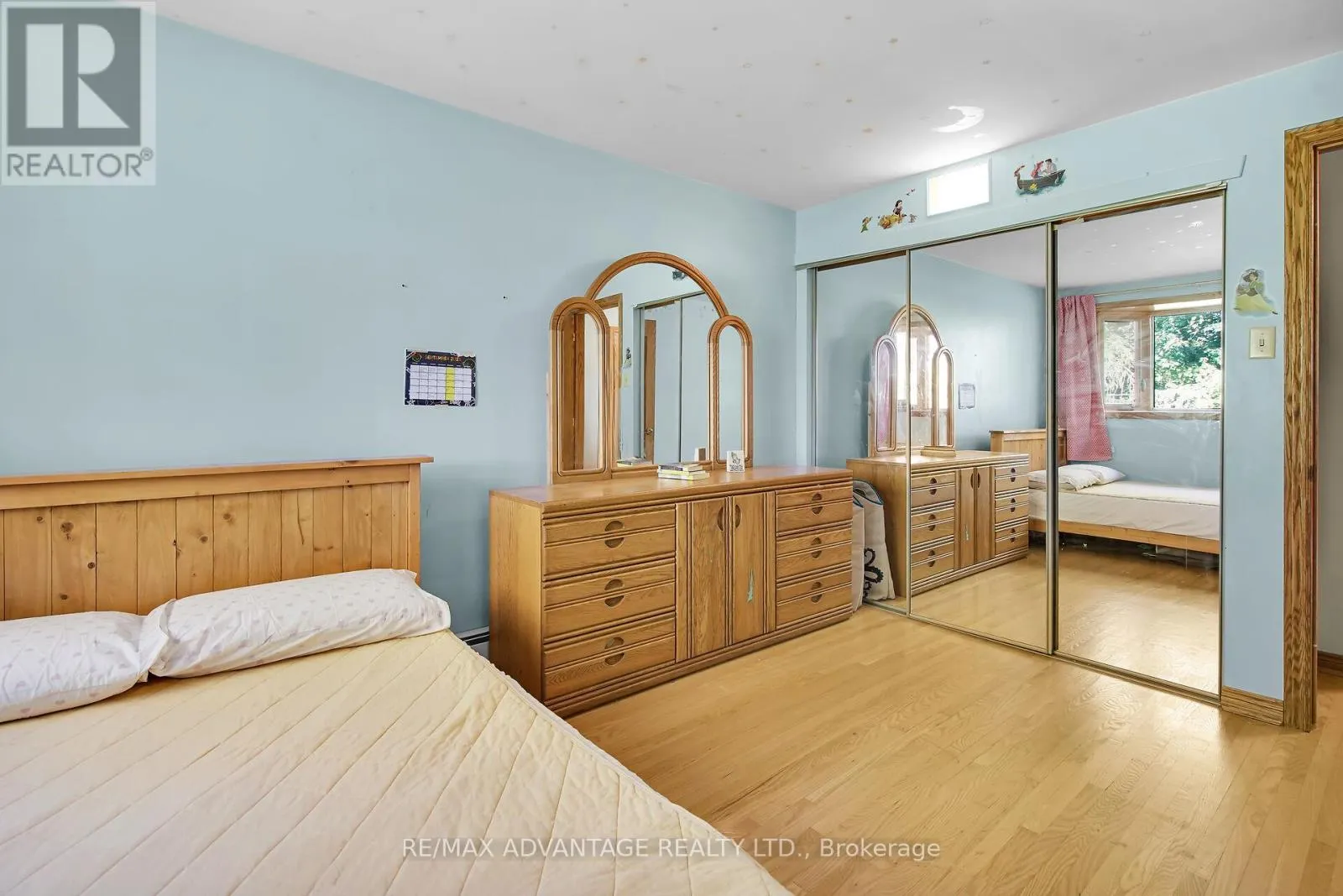 41 QUEEN ANNE CIRCLE