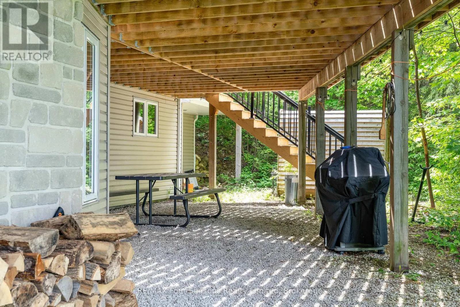 188 HIGHPOINT CRESCENT