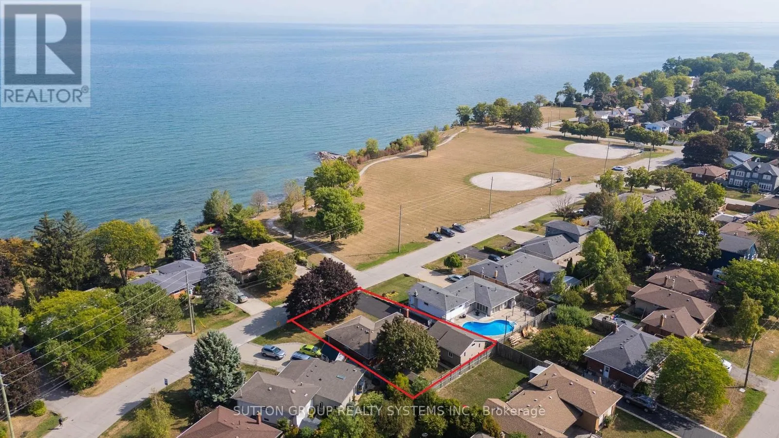 83 LAKESIDE DRIVE