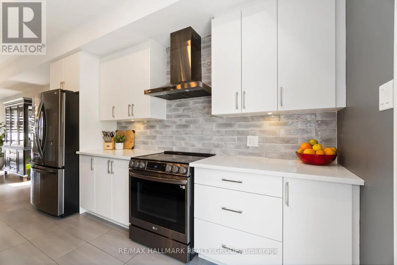 184 BORDEAU STREET