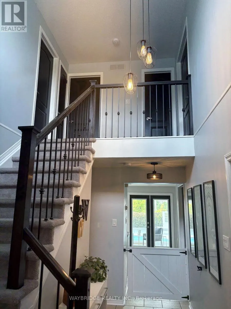 27 CHATHAM GARDENS