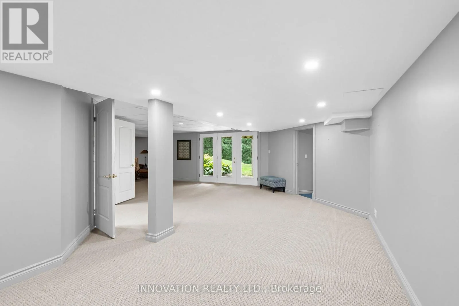 52 CEDARHILL DRIVE