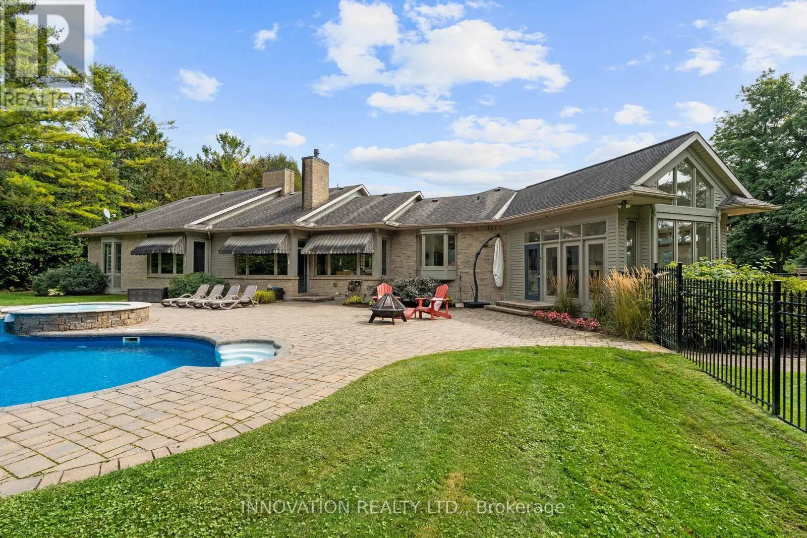 52 CEDARHILL DRIVE
