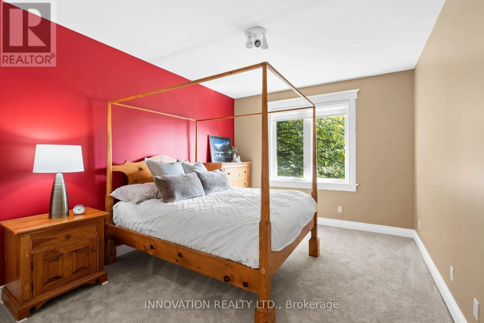 52 CEDARHILL DRIVE