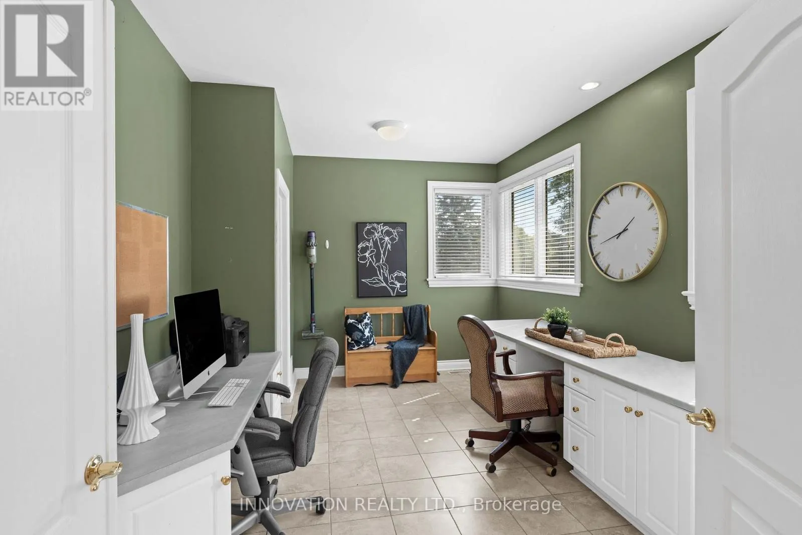 52 CEDARHILL DRIVE