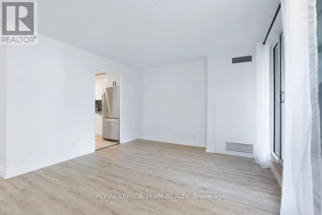 113 - 2951 RIVERSIDE DRIVE