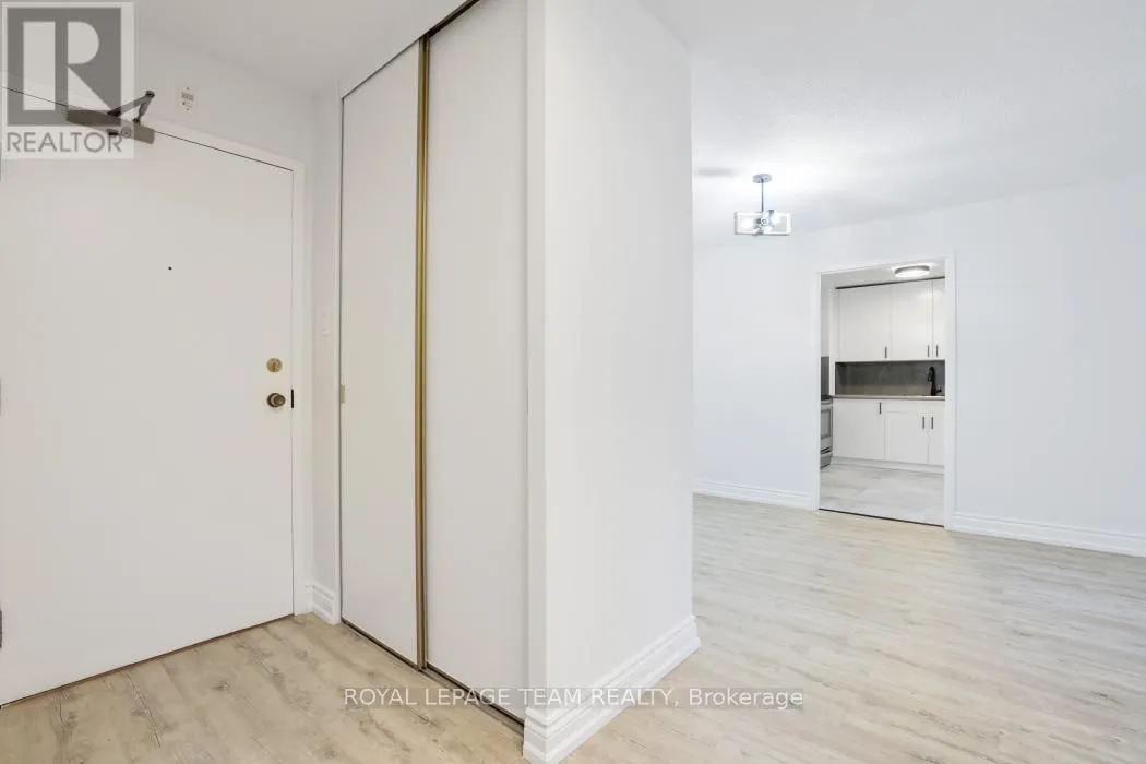 113 - 2951 RIVERSIDE DRIVE