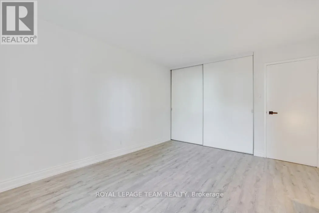 113 - 2951 RIVERSIDE DRIVE