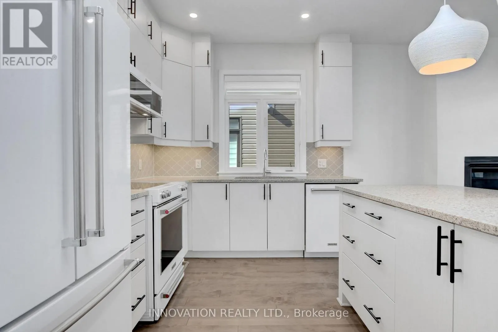 565 BOBOLINK RIDGE