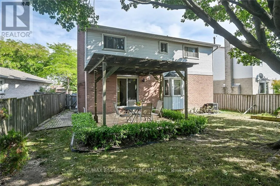 71 KENNARD STREET