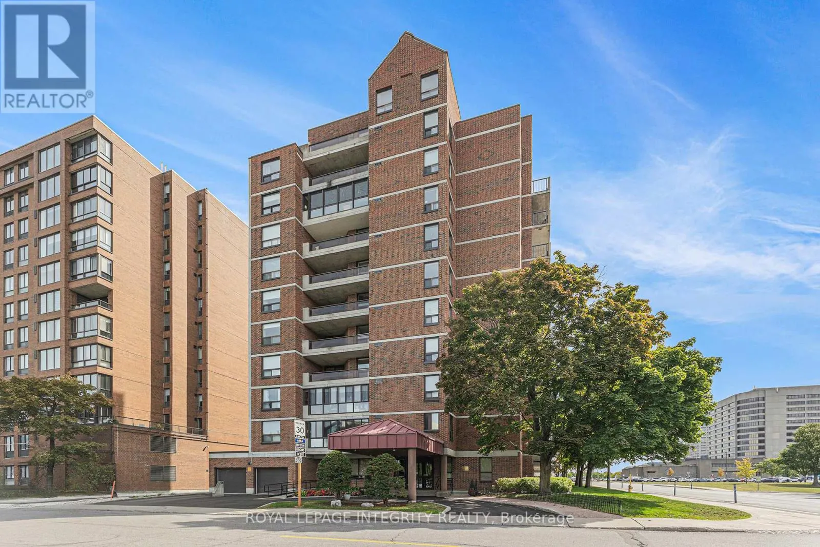 602 - 50 EMMERSON AVENUE