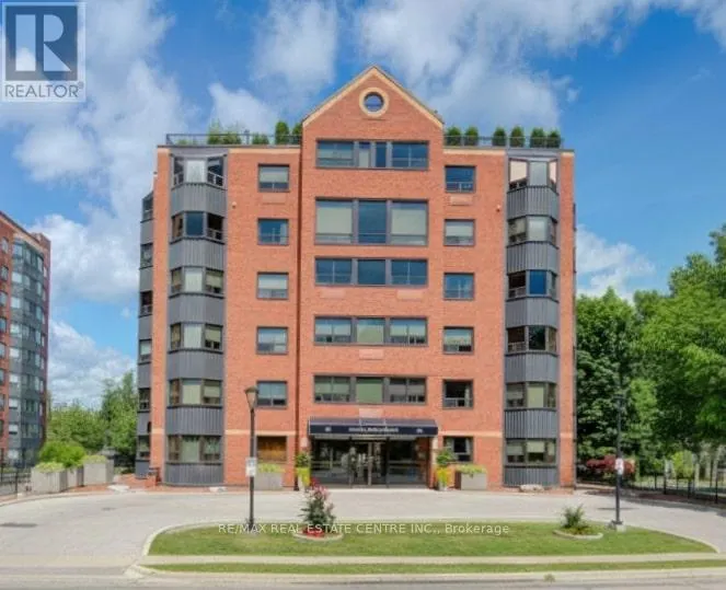405 - 20 ELLEN STREET E