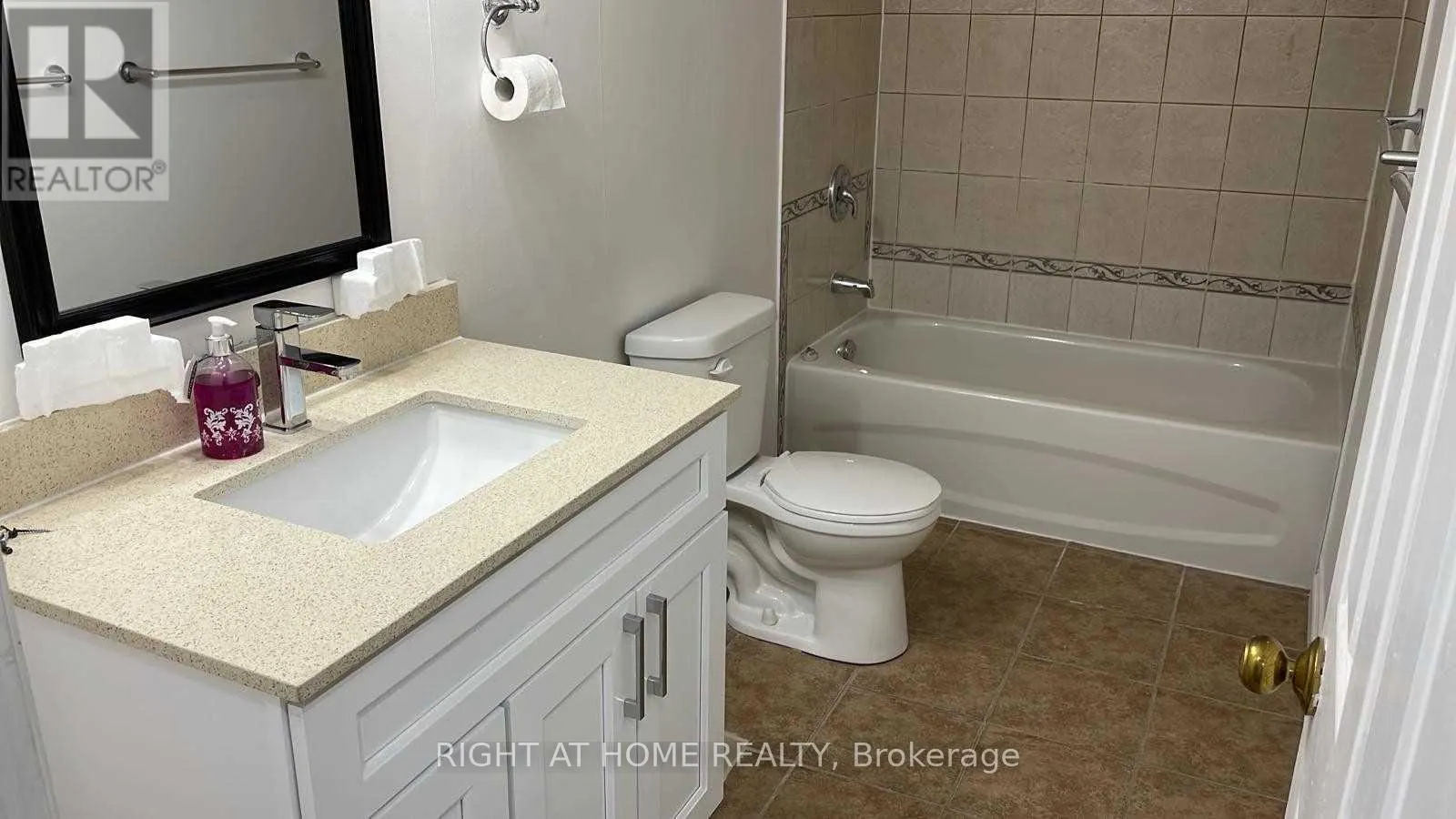MAIN FL - 3 HERRICK AVENUE