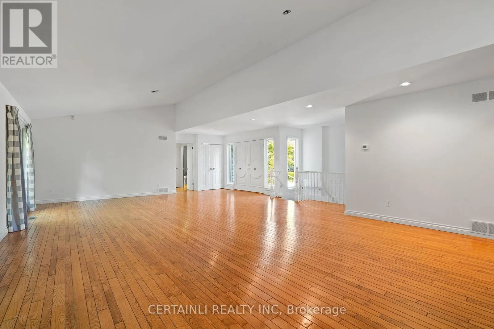 5 - 10 MACKELLAR AVENUE, #5
