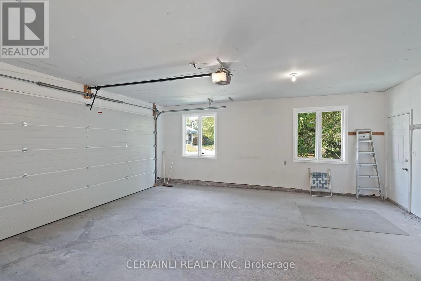 5 - 10 MACKELLAR AVENUE, #5