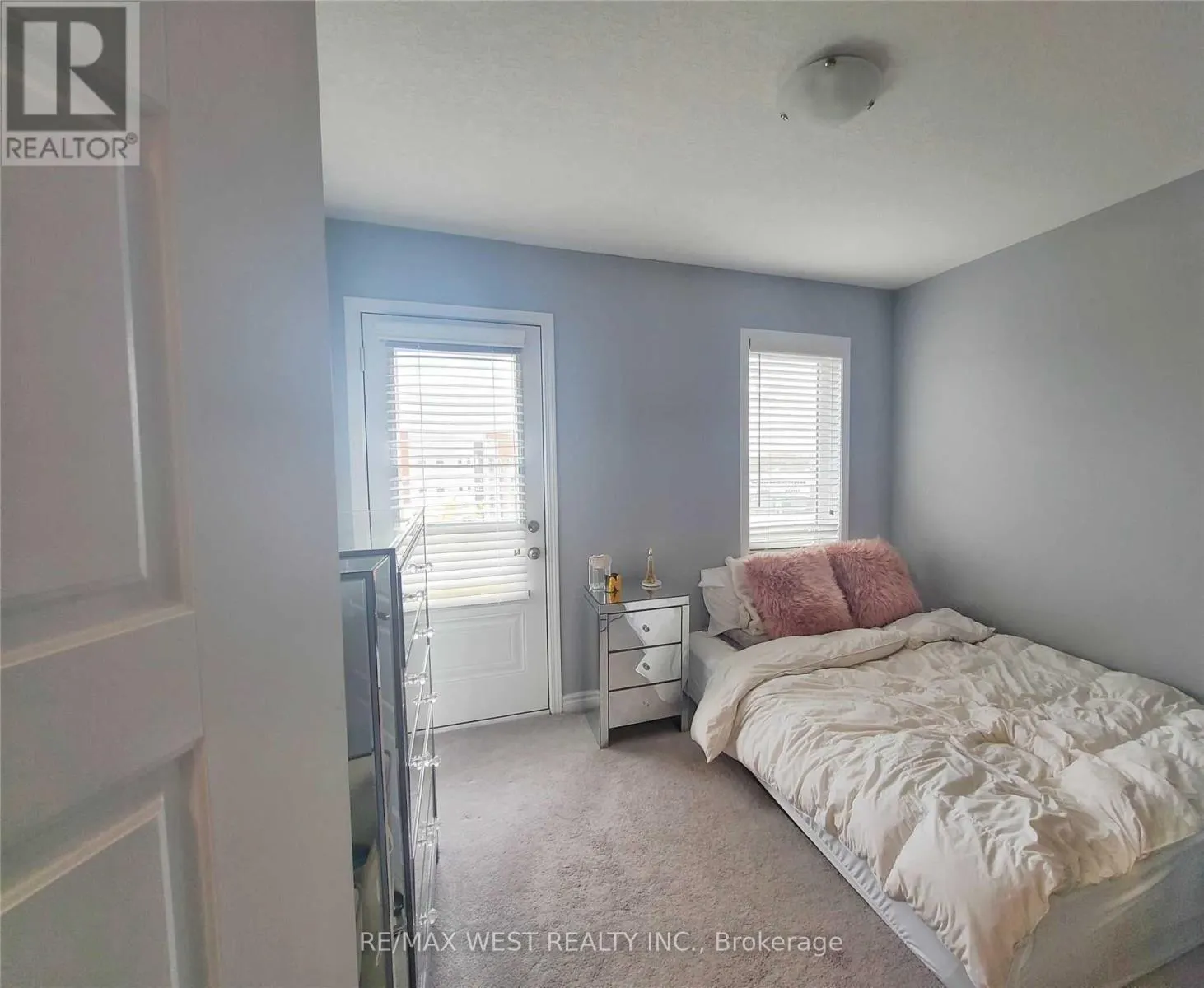 55 - 118 DAYLILY LANE