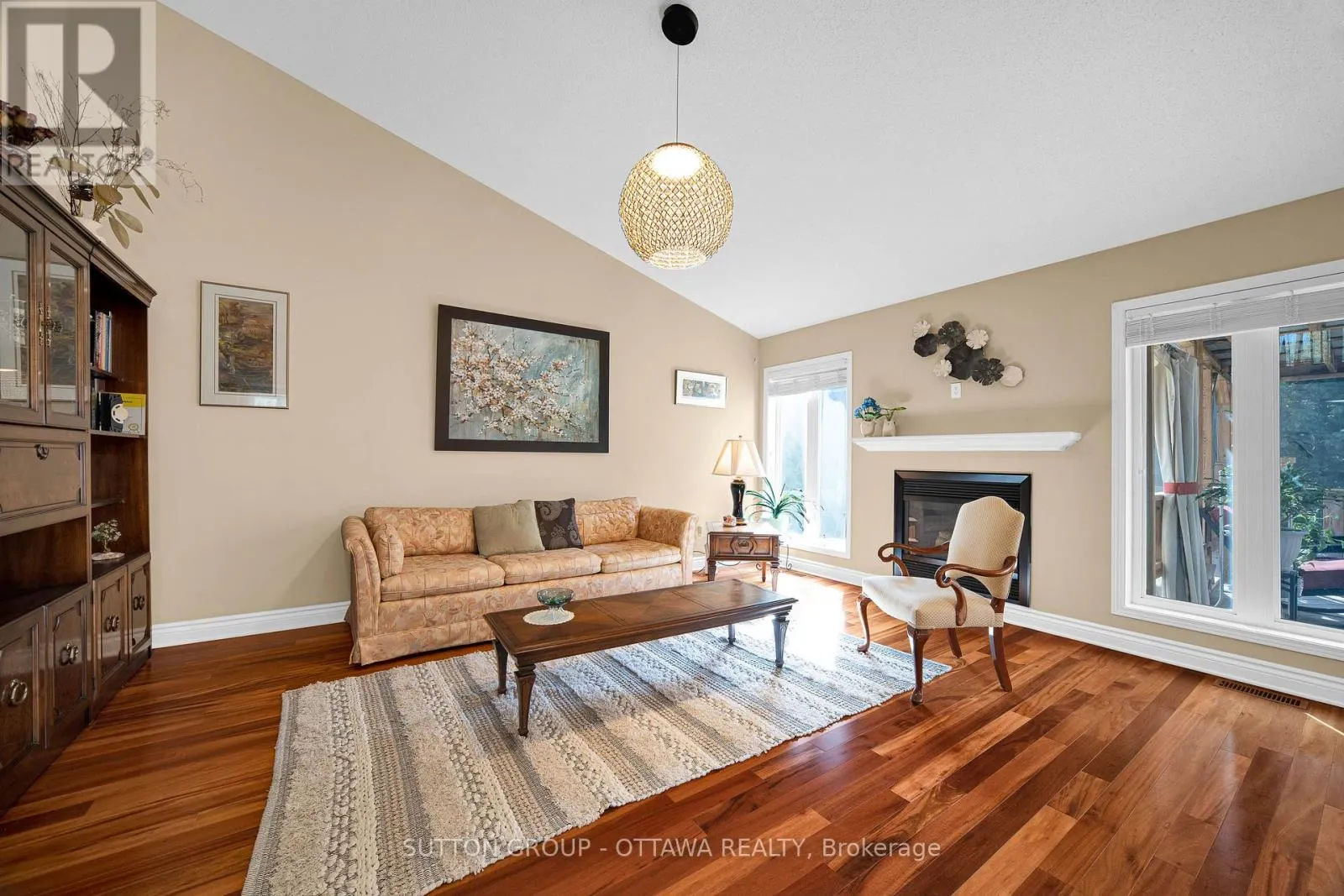 128 ANNAPOLIS CIRCLE