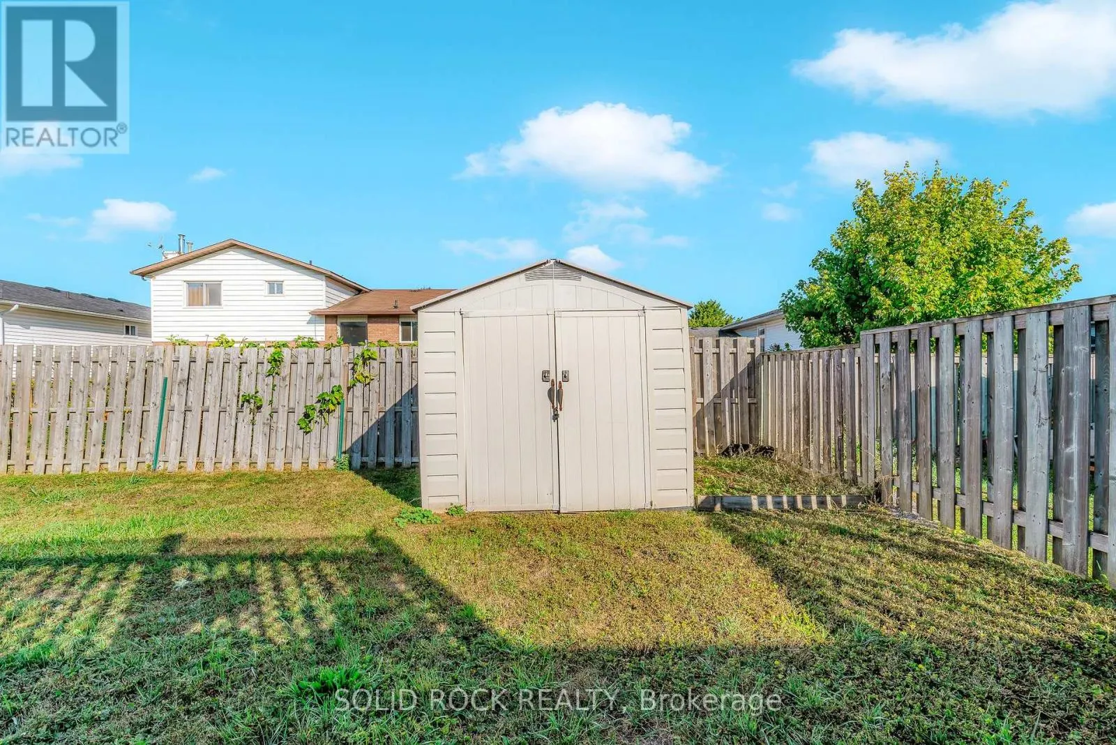857 CUNNINGHAM CRESCENT