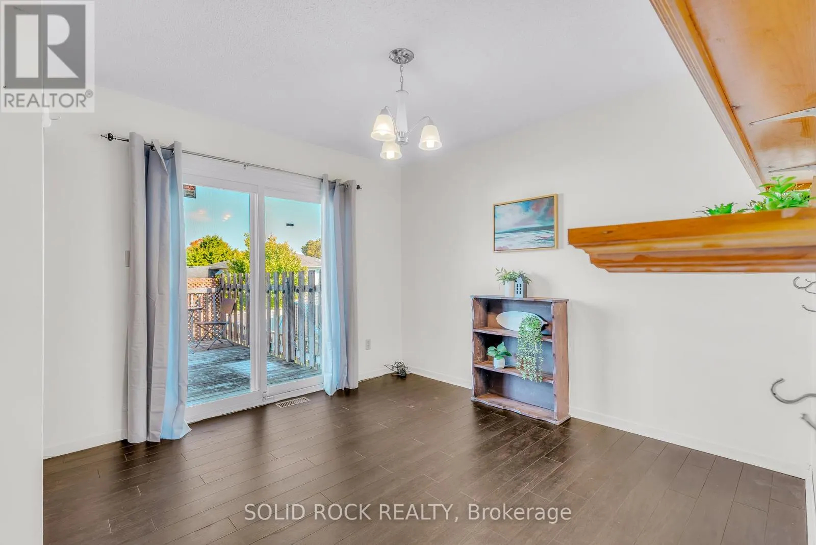 857 CUNNINGHAM CRESCENT