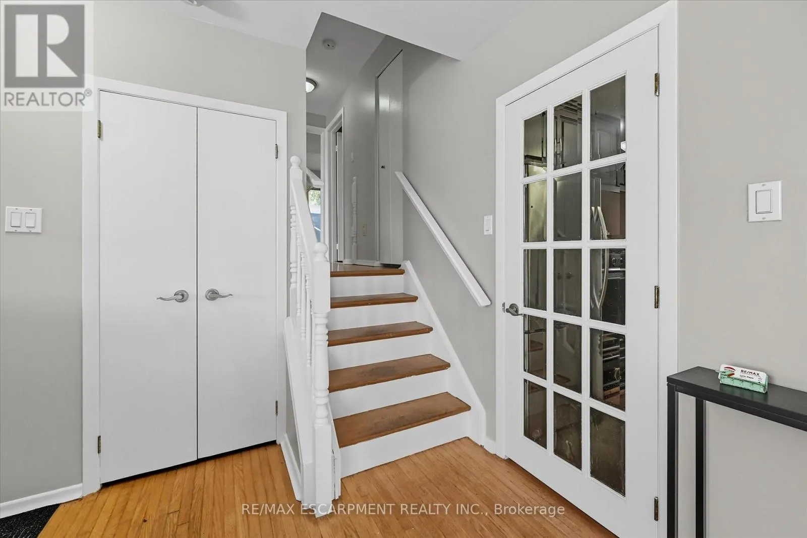 966 UPPER SHERMAN AVENUE