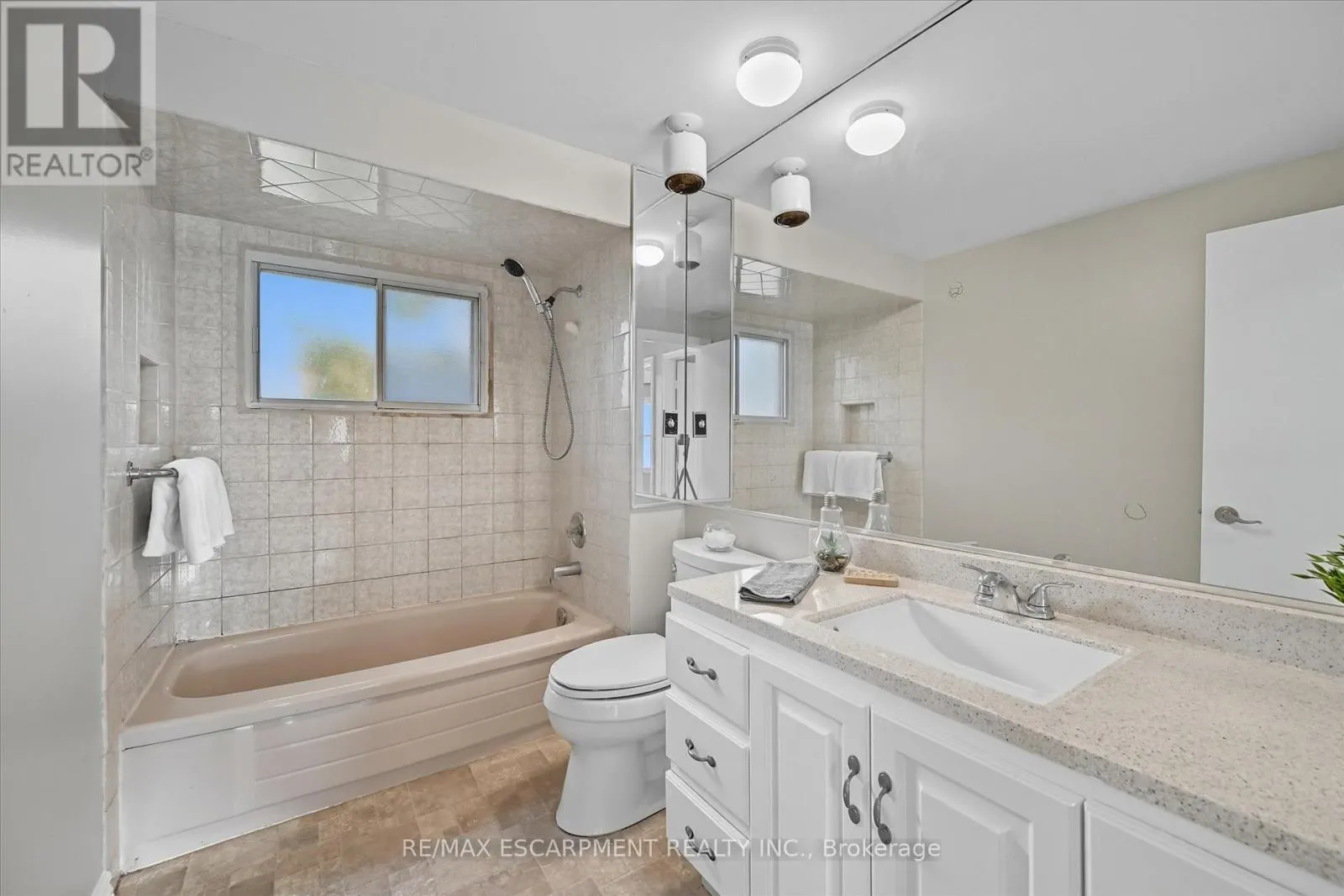 966 UPPER SHERMAN AVENUE