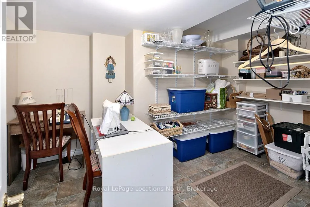 24 - 110 NAPIER STREET W, #24
