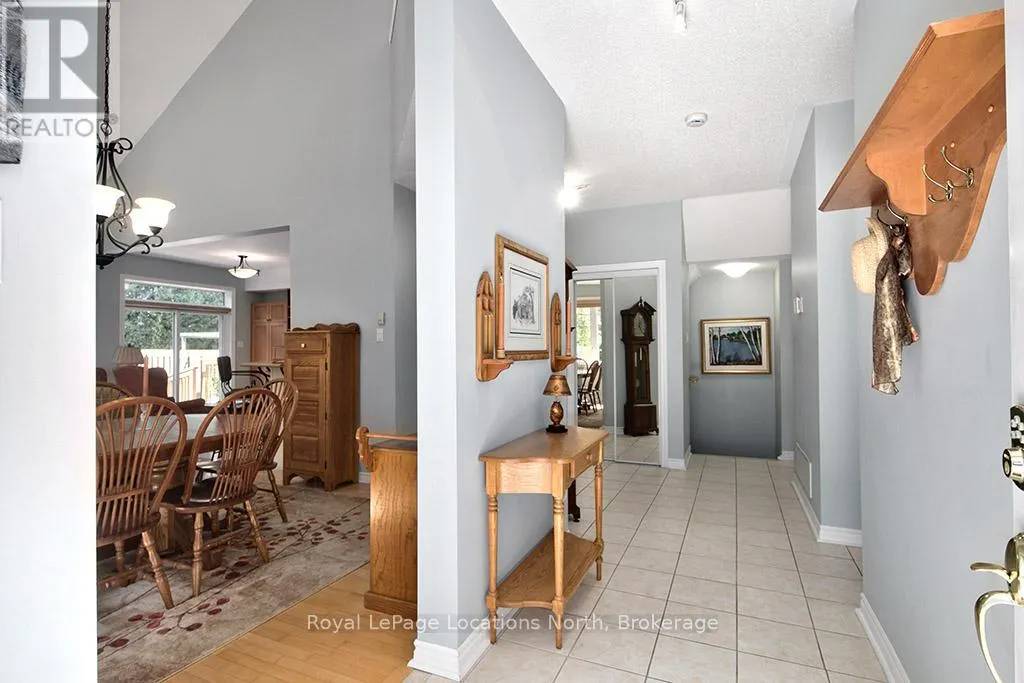 24 - 110 NAPIER STREET W, #24