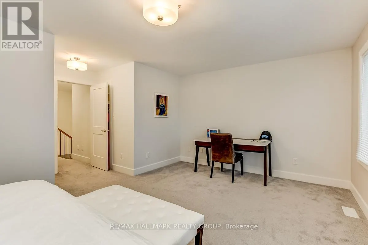 1006 SHEFFORD ROAD