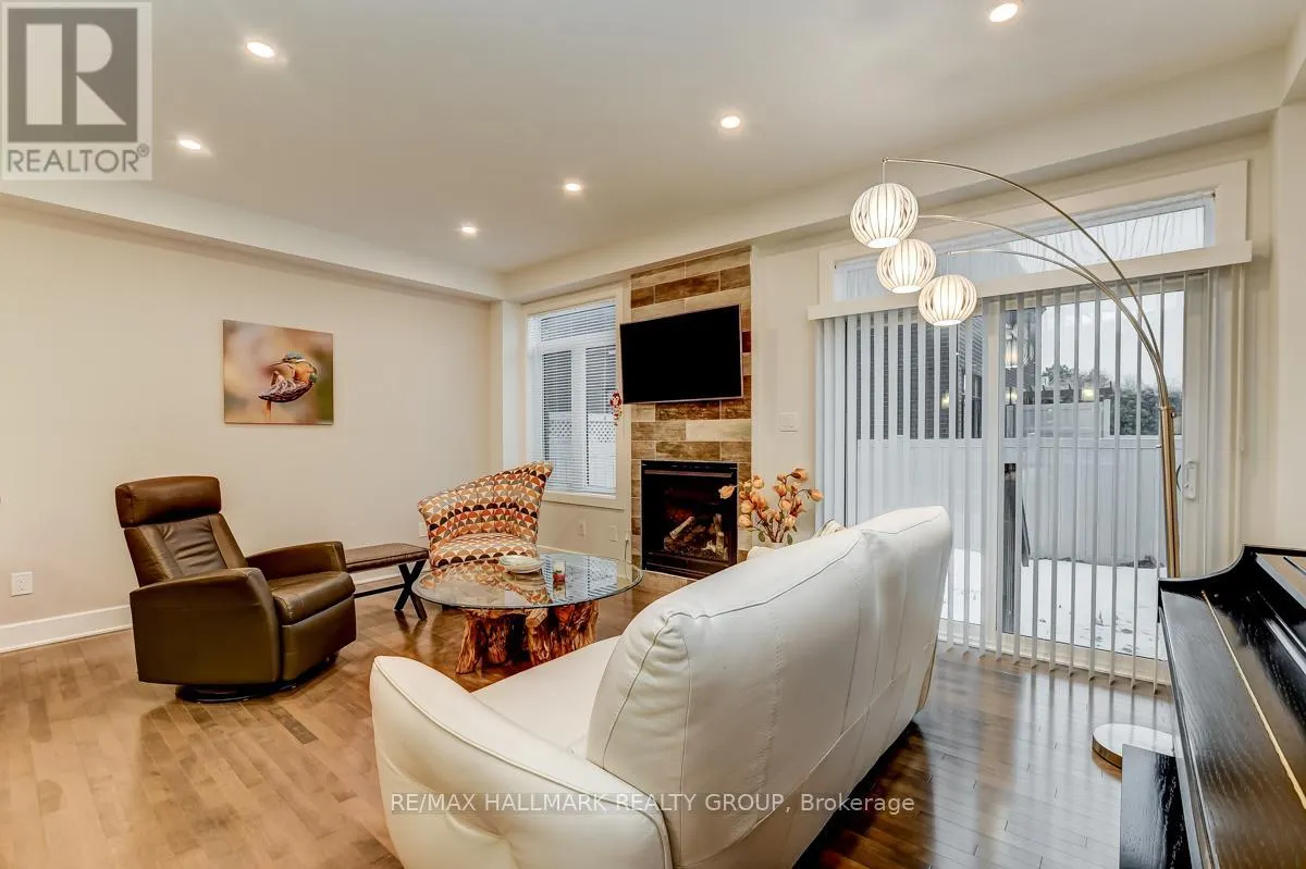 1006 SHEFFORD ROAD