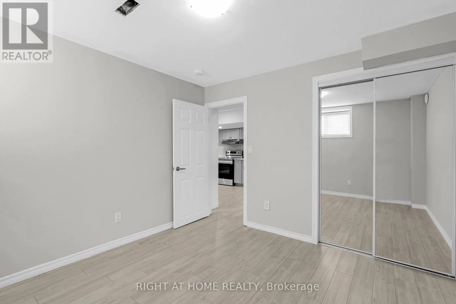 223 THOMPSON ROAD