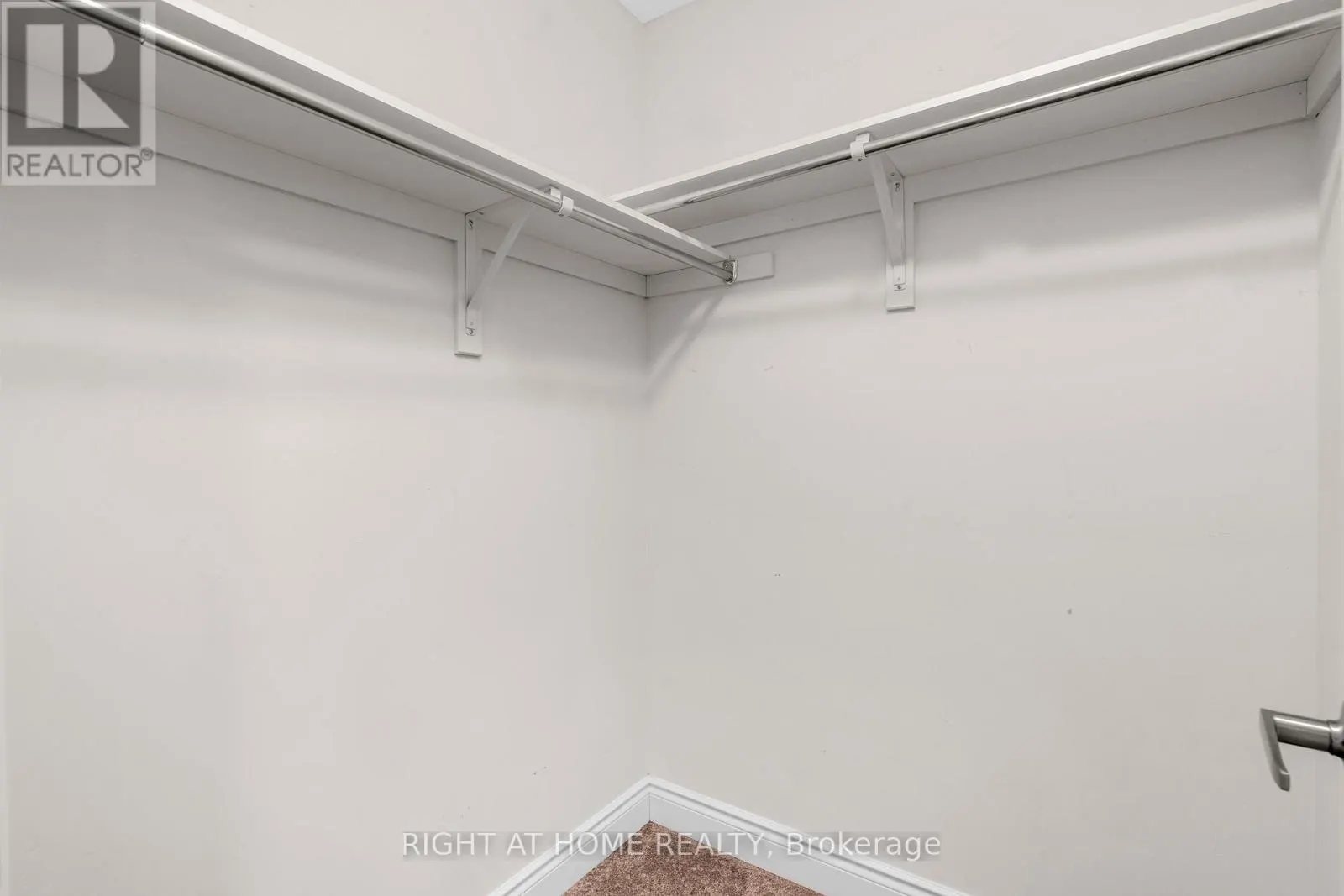 223 THOMPSON ROAD