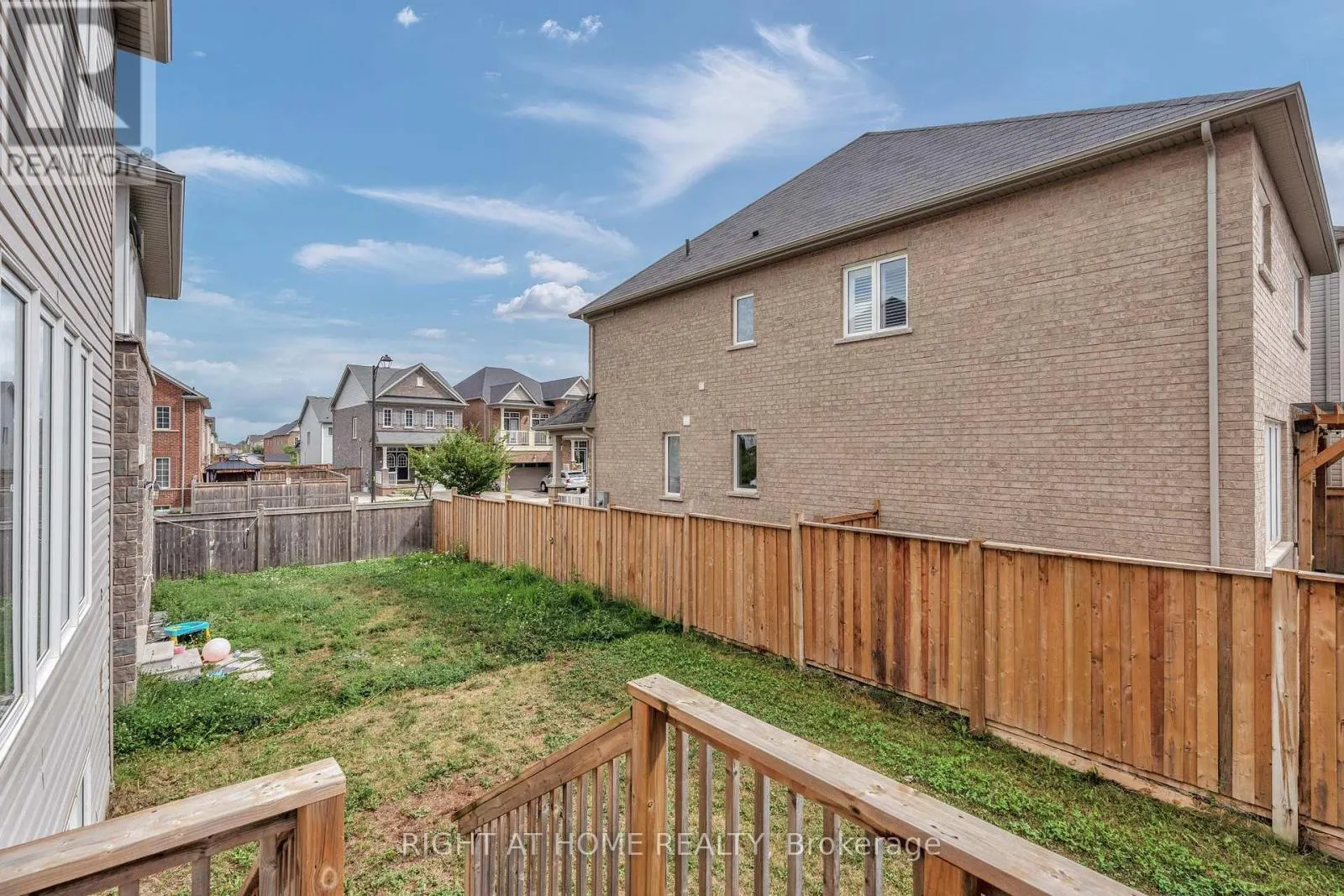 223 THOMPSON ROAD