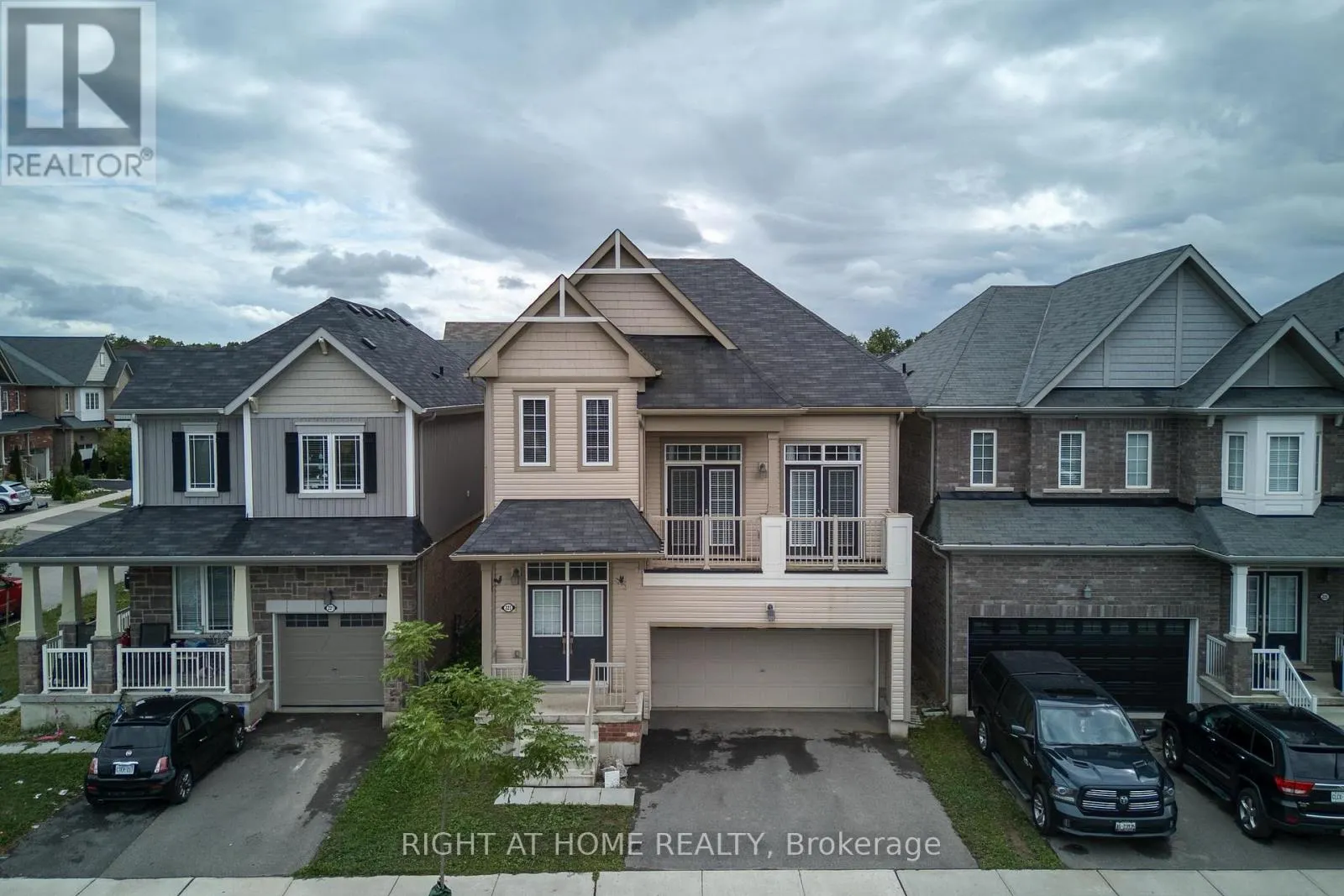 223 THOMPSON ROAD