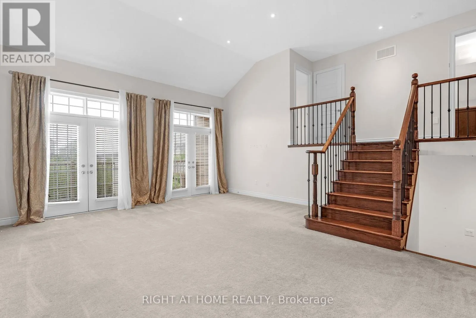 223 THOMPSON ROAD