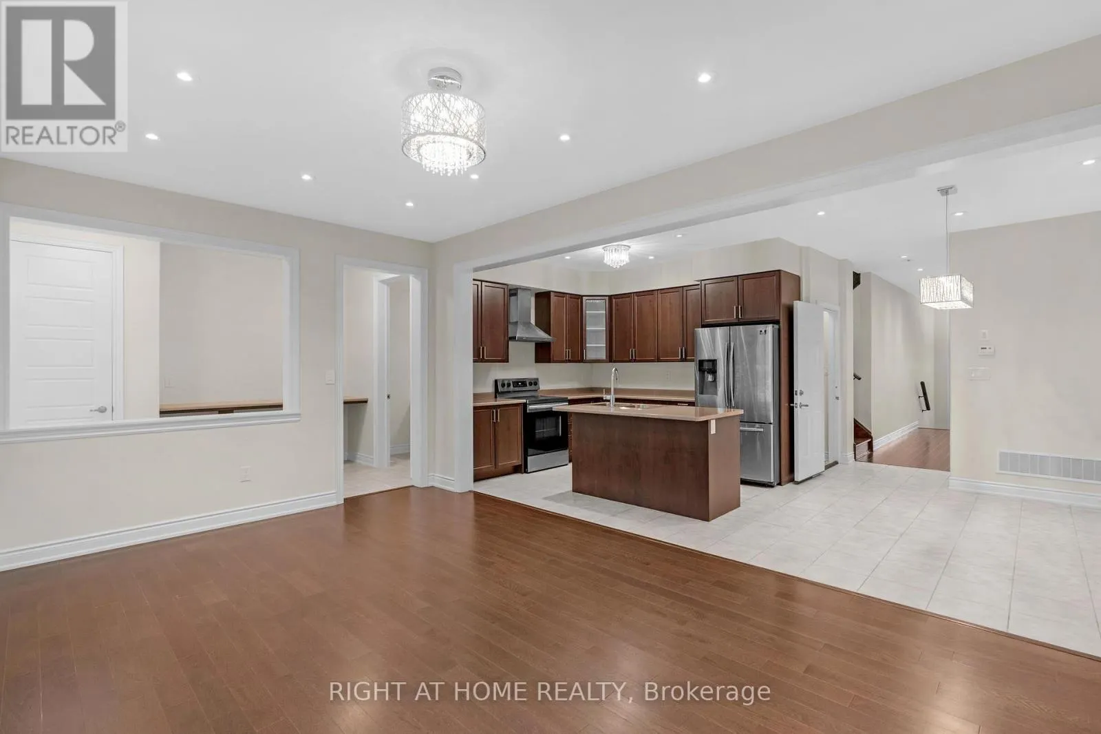 223 THOMPSON ROAD