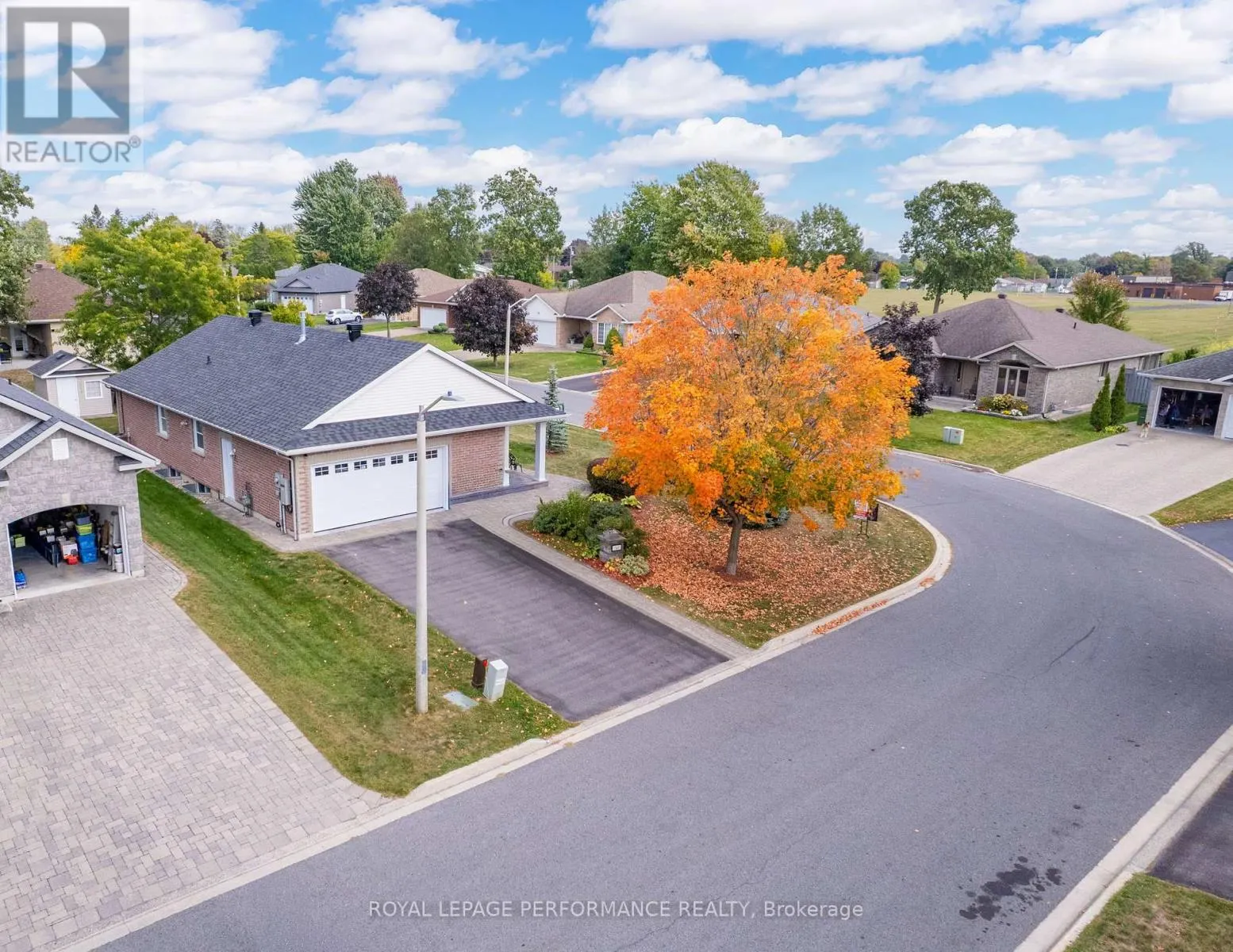 541 DEAN DRIVE